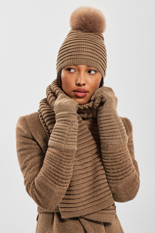 Sentaler Adult Ribbed Gloves featured in Baby Alpaca and available in Dark Camel. Seen from front.